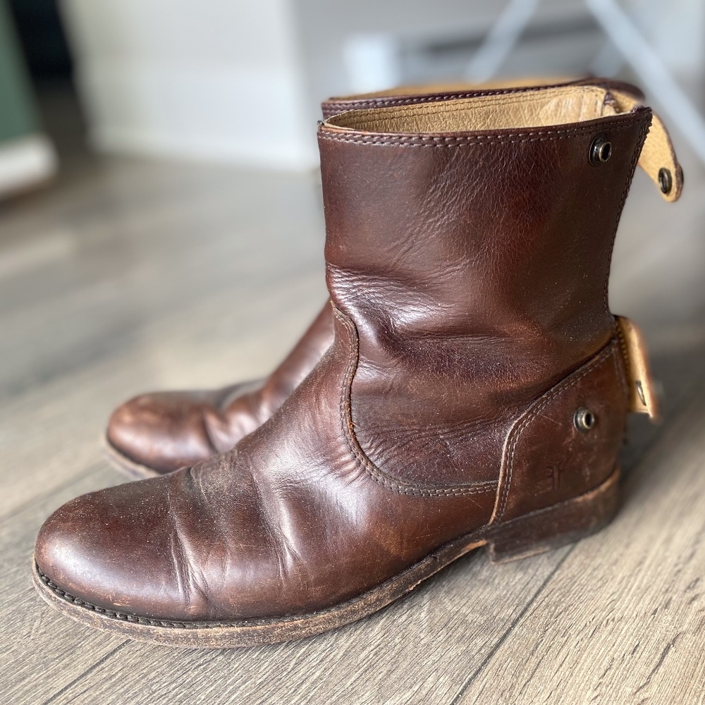 Frye Boots 6